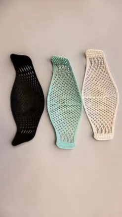 Hijab Taj colours — Black, Green and Beige lattice mesh bonnet Großhandel