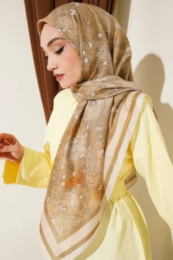 Alternative view of 120 cm Flower Detailed Soft Scarf Beige