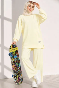 منظر بديل لـ Embroidered Detail Loose Fit Lounge Set Yellow