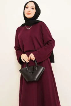 منظر بديل لـ Asymmetrical Cut Basic Skirt Set Plum