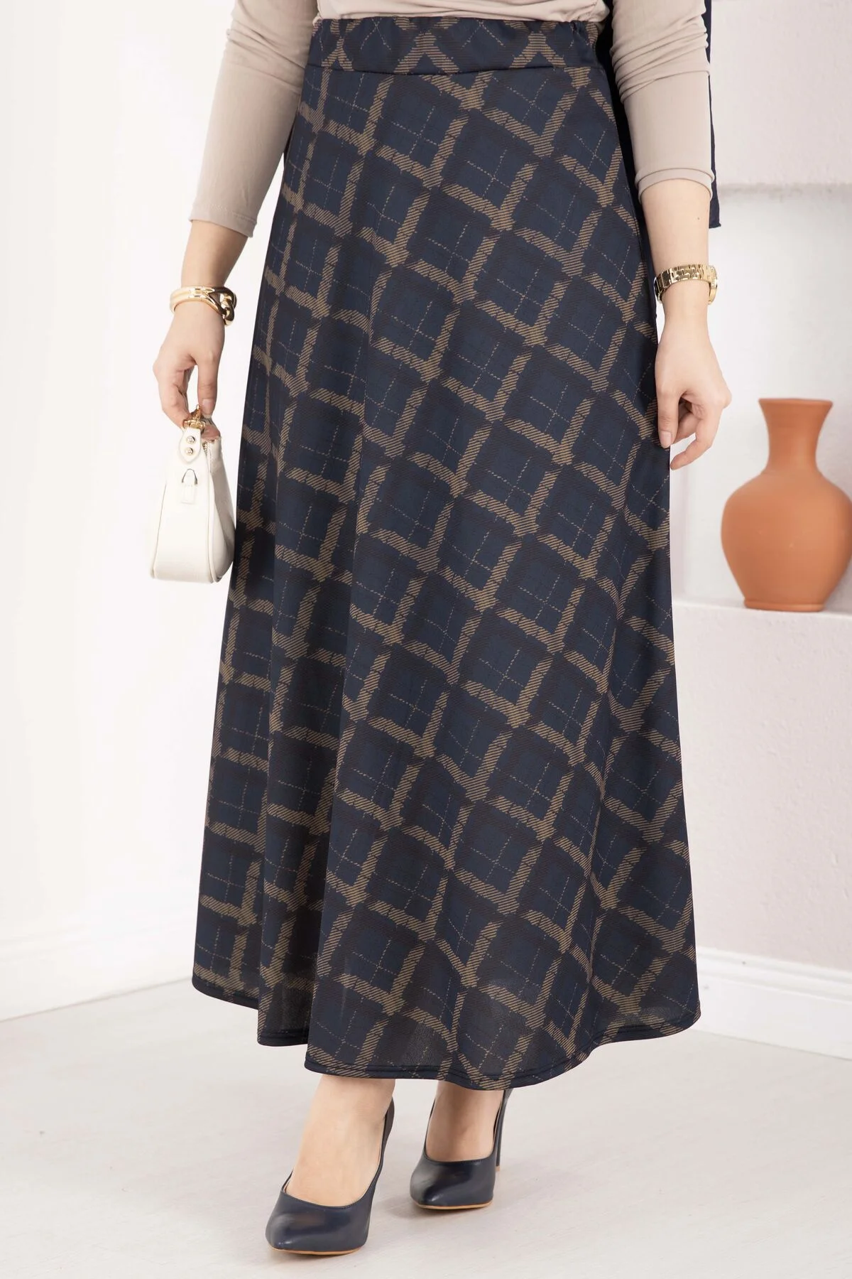 Baklava Pattern Scuba Skirt Navy Blue - Imagen 2
