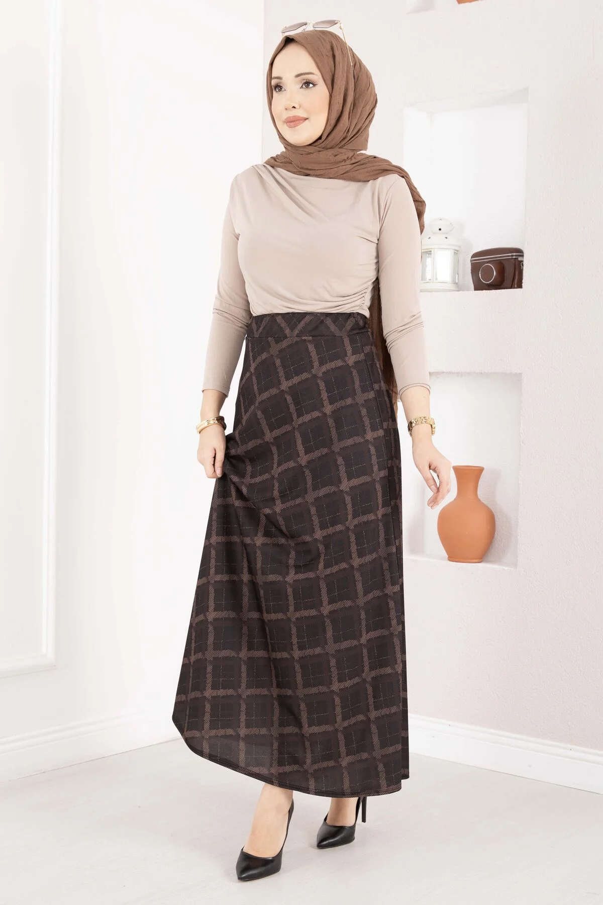 Baklava Pattern Scuba Skirt Black – Bild 4
