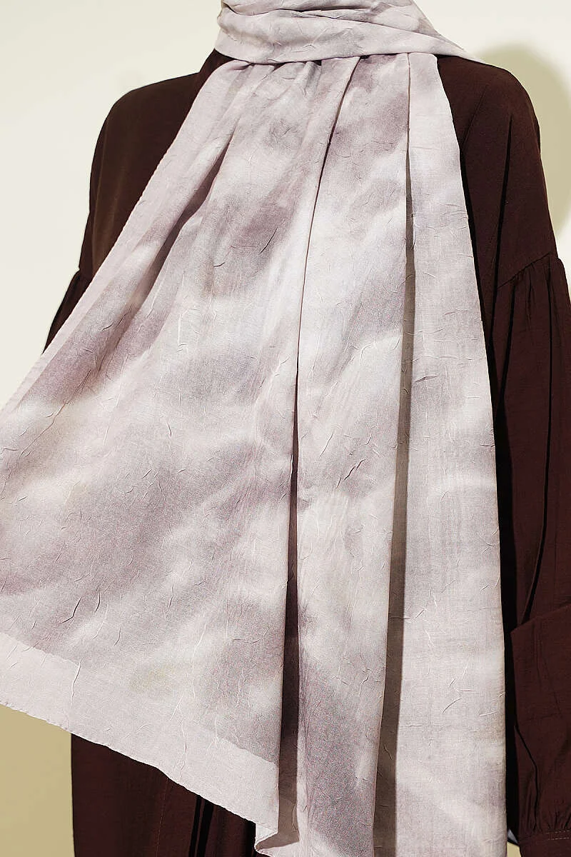 Batik Marbled Bamboo Crinkle Shawl Beige - Image 4