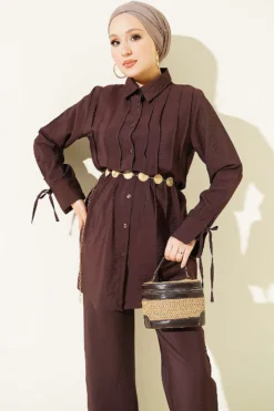 Alternative view of Ankle Tie Front Ribbed Two-Piece Set Brown