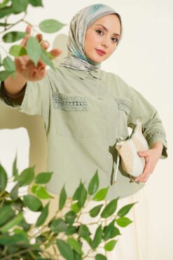 Short Shirt with Ankle and Pocket Lace