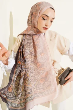 Bohemian Inspired Shawl Anthracite