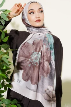 Alternative view of Camellia Pattern Shawl Stone