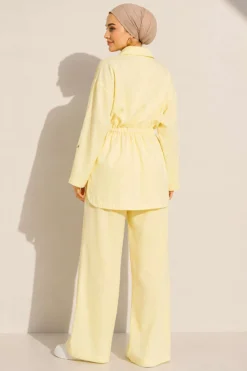 منظر بديل لـ Pocket Flap Waist Tunic Set Yellow