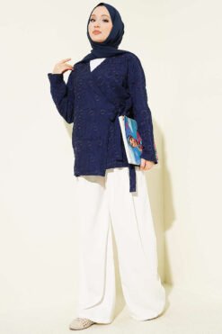 Vista alternativa di Flower Embroidered Tied Kimono Navy Blue