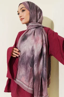 Alternative view of Patterned Liva Modal Crepe Shawl