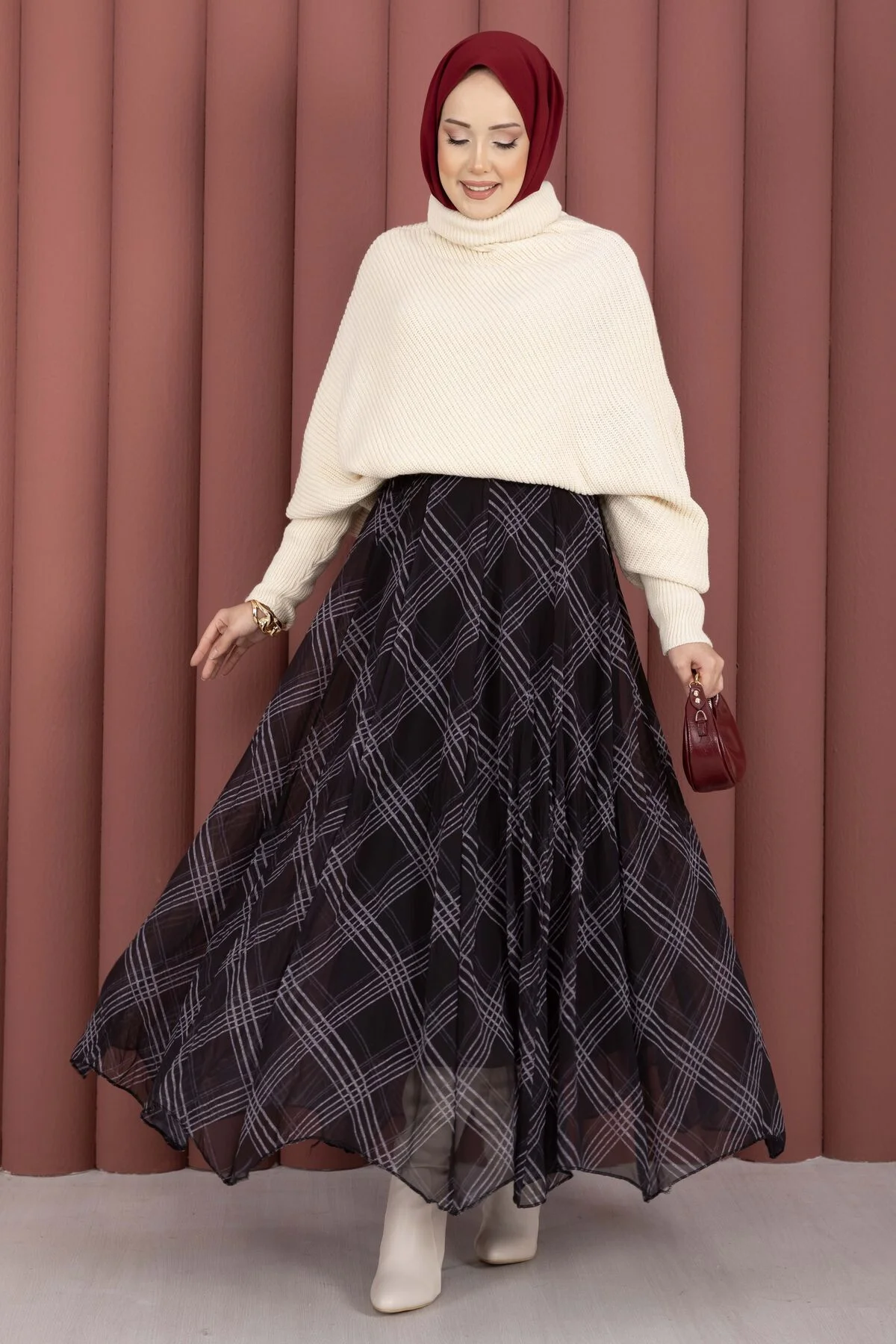 Checked Pattern Lined Chiffon Skirt Black