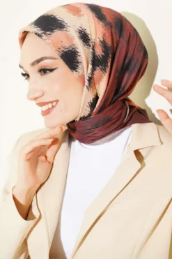 Alternative view of Striped Patterned Bamboo Scarf