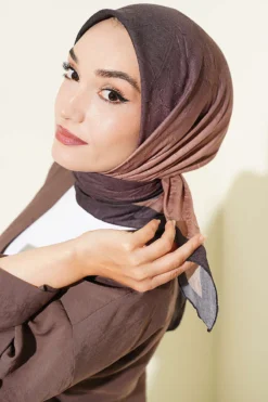 Vista alternativa di Striped Bamboo Crinkle Scarf Brown