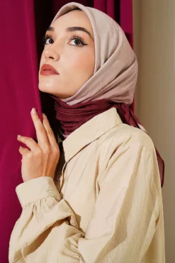 Vista alternativa di Striped Bamboo Crinkle Scarf