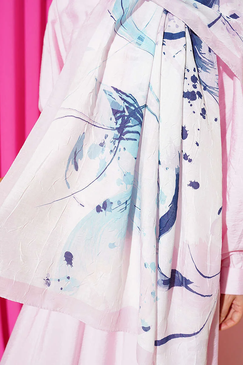 Brushed Bamboo Crinkle Shawl Pink – Image 4