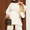 Linen Two-Piece Set with Fisto Detail and Wide Sleeves Beige - Image 2