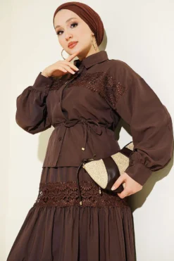 Alternative view of Lace Detailed Skirted Two-Piece Set Brown