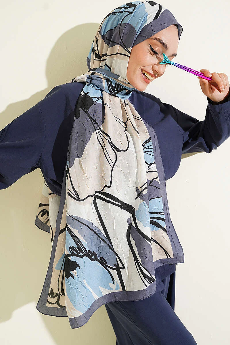 Geometric Floral Shawl