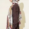Geometric Floral Shawl Beige - Imagen 3
