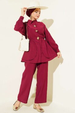 Two-Piece Set with Gold Brooch and Elastic Waist Burgundy