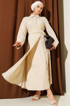 Skirt Set with Gold Floral Accessory Beige