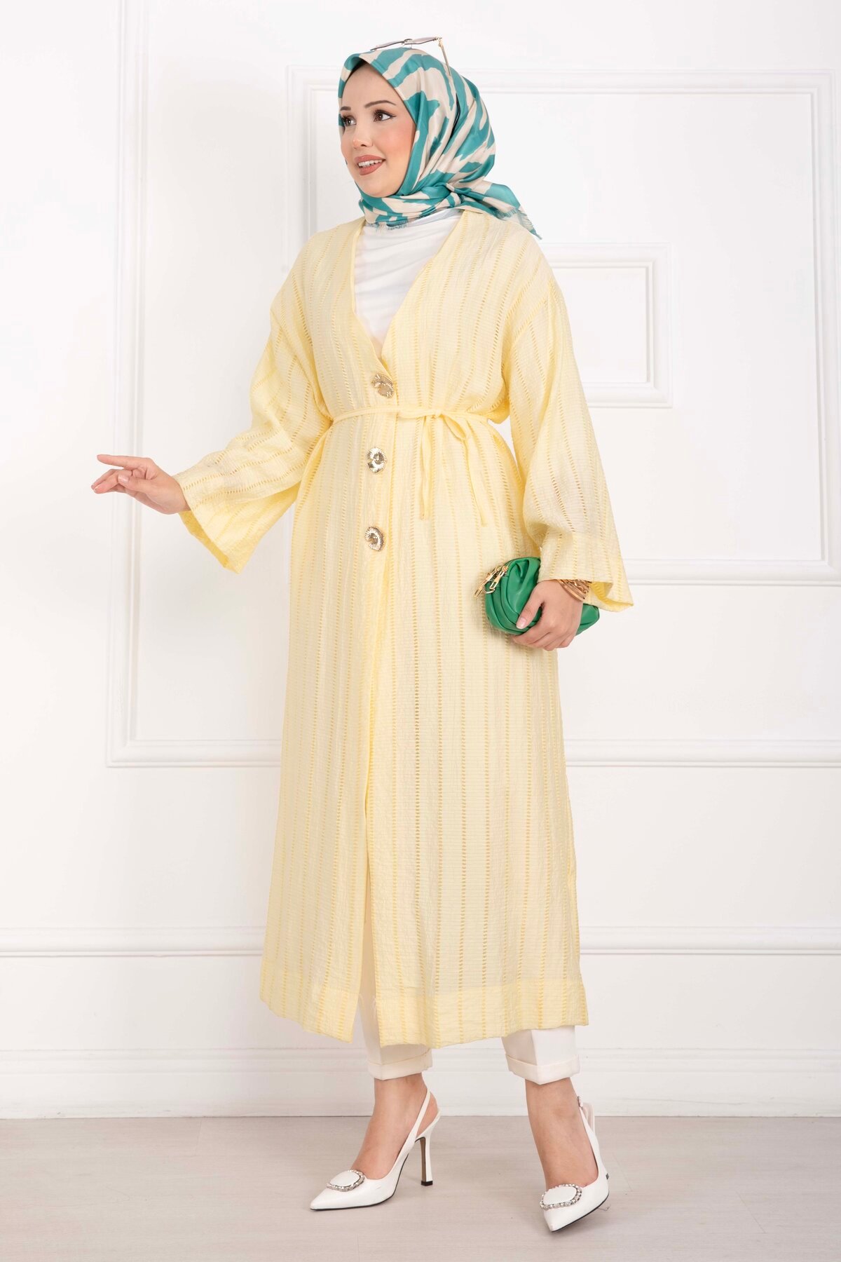 Long Kimono with Button and Tie Yellow - Image 4