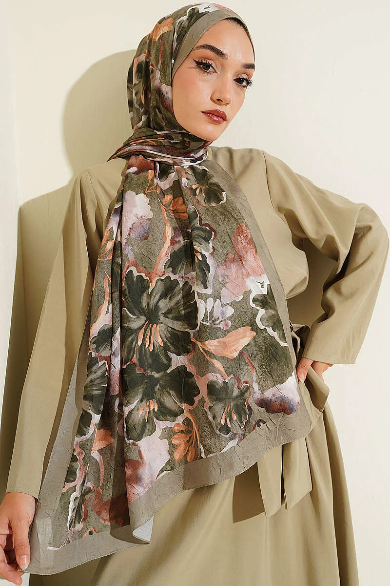 Floral Pattern Detailed Bamboo Crinkle Scarf Khaki