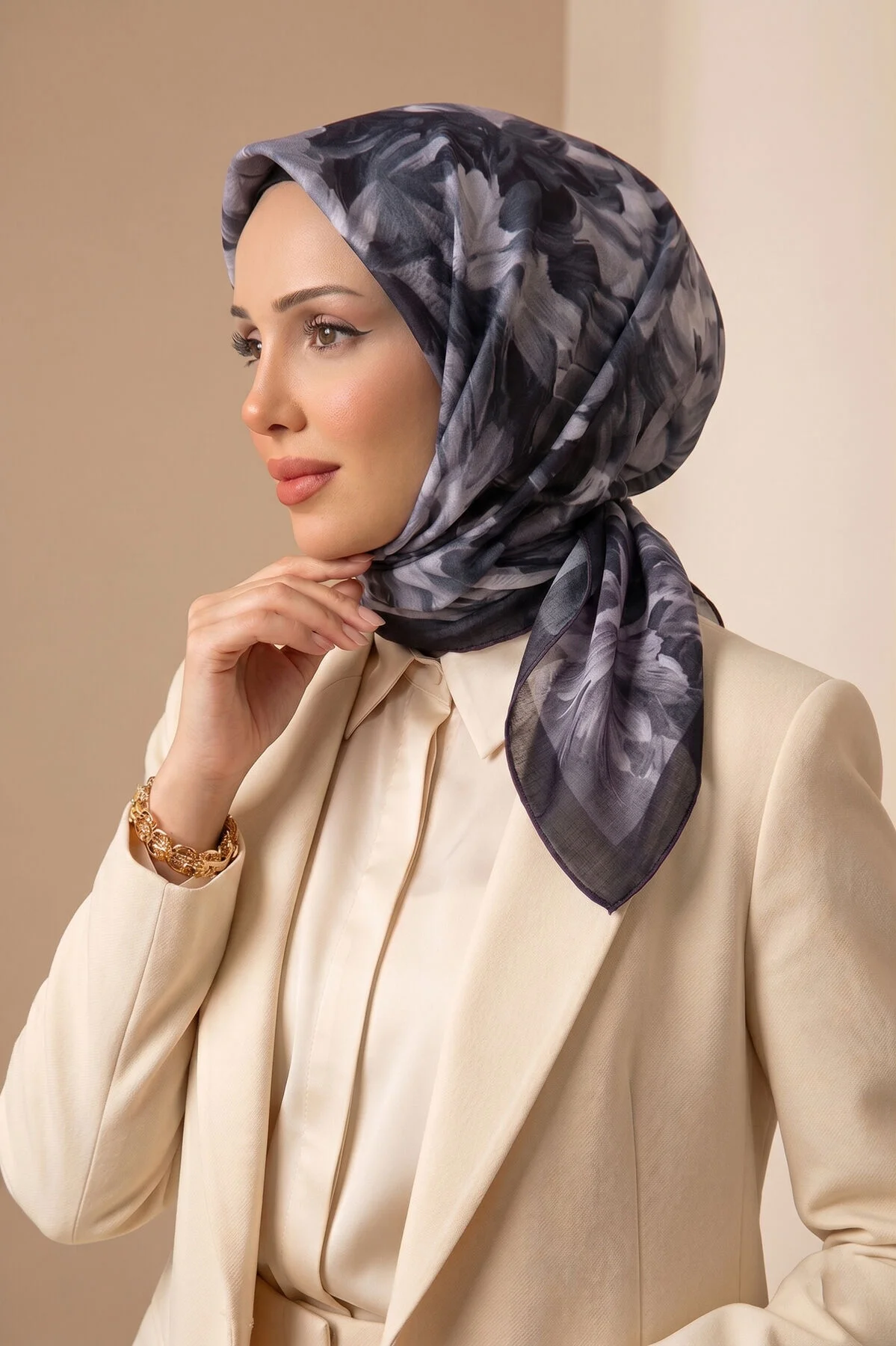Flower Pattern Scarf Series Black