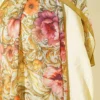 Floral Pattern French Silk Shawl - Imagen 4