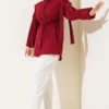 Shirt with Shoulder Cape and Belt Burgundy – Bild 2