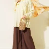 Double Pocket Stone-Embellished Tencel Shirt Yellow – Bild 2