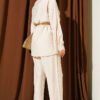 Pearl Flower Hidden Button Two-Piece Set Beige - Imagen 3
