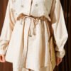 Pearl Flower Hidden Button Two-Piece Set Beige - Imagen 4