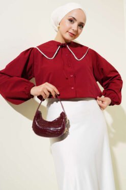 Navy Collar Short Shirt with Pearl Details Burgundy