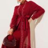 ⁦Pearl Embellished Abaya Burgundy⁩ - الصورة ⁦2⁩