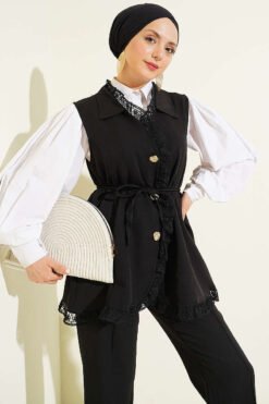 Vue alternative de Ruffled Lace Vest Two-Piece Set Black