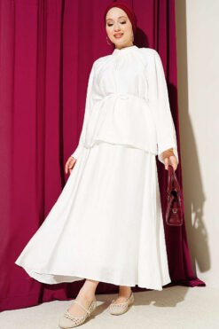 Loose-Fit Skirted Two-Piece Set Ecru
