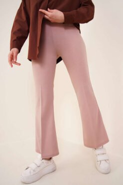 Vista alternativa de Flared Plain Trousers Mink