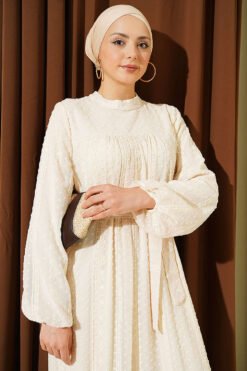 Vista alternativa de Embroidered Belted Chiffon Dress Cream