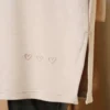 ⁦Heart Detail Basic Tunic Stone⁩ - الصورة ⁦4⁩