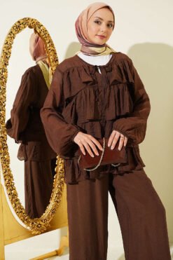 Alternative Ansicht von Layered Ruffled Tie Strap Two-Piece Set Brown
