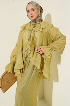 Alternative Ansicht von Collared Tied Ruffled Two-Piece Set