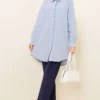 ⁦Classic Collar Oval Cut Shirt Blue⁩ - الصورة ⁦2⁩