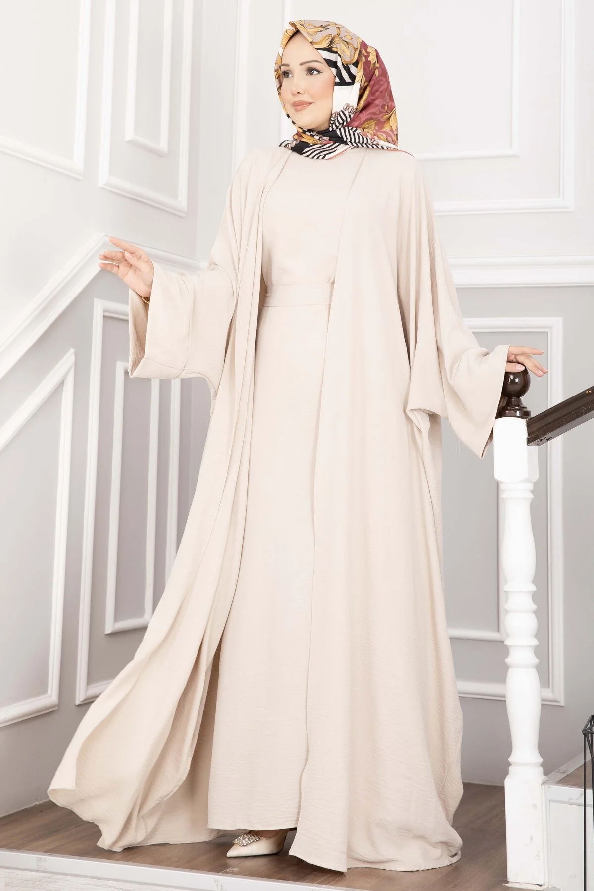 Leyli Modest Abaya Set Cream