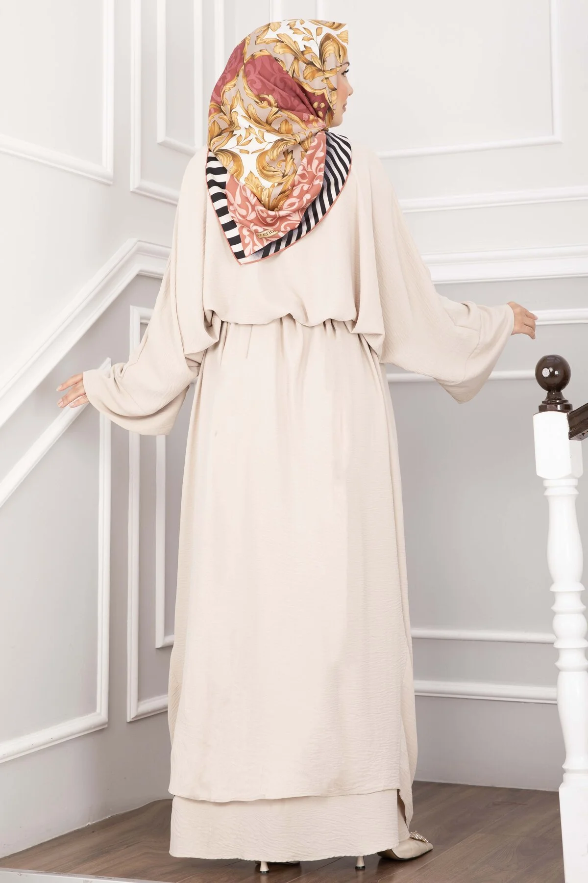 Leyli Modest Abaya Set Cream - immagine 6