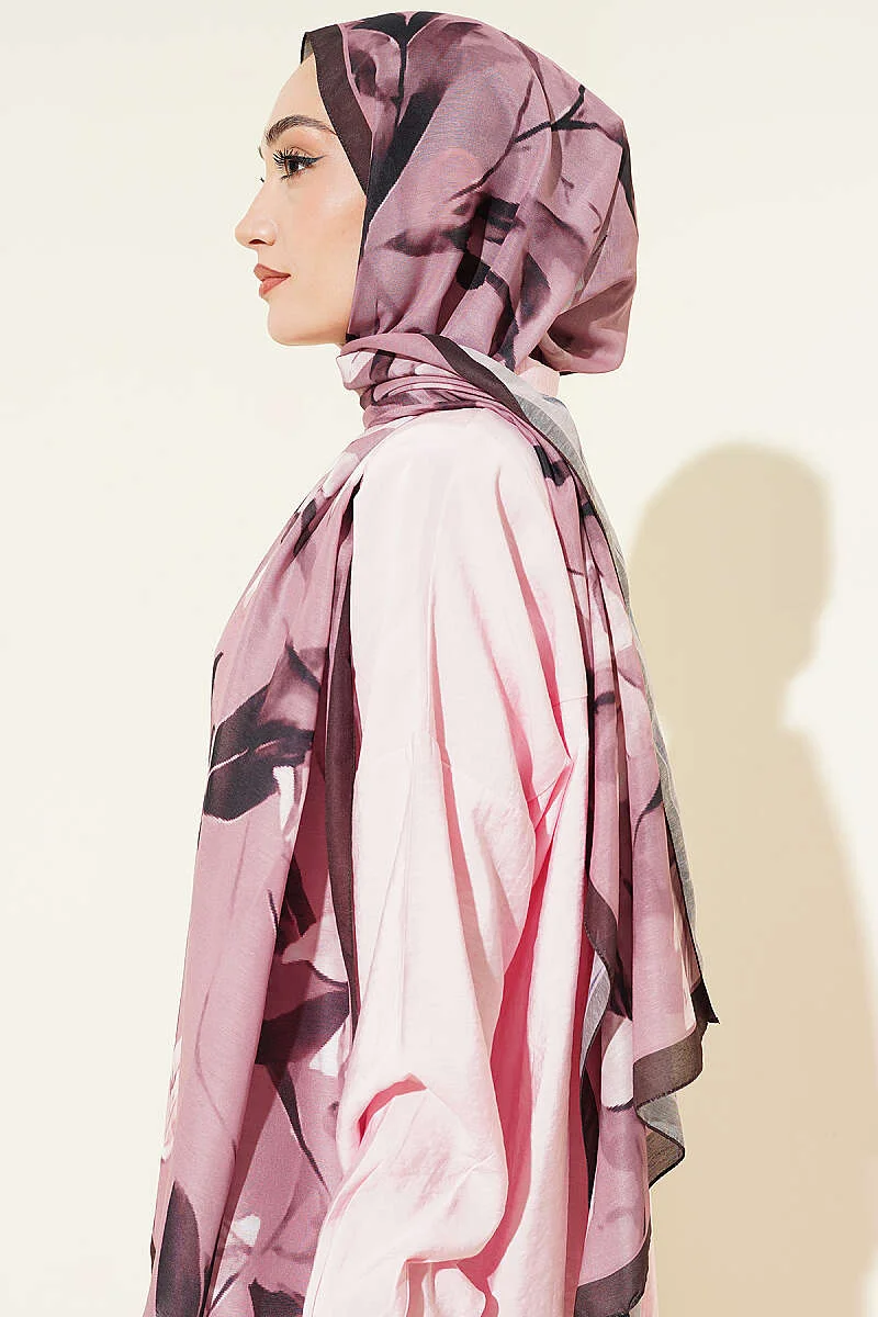 Lily Pattern Soft Shawl - immagine 3