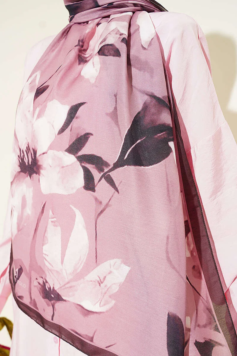 Lily Pattern Soft Shawl - immagine 4