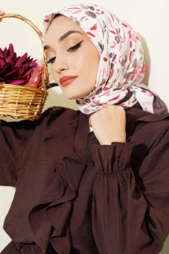 Lumea Patterned Soft Scarf Brown