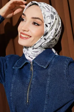 Lumea Patterned Soft Scarf