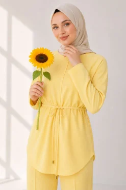 Alternative view of Loysha Two-Piece Set with Belted Tie Yellow